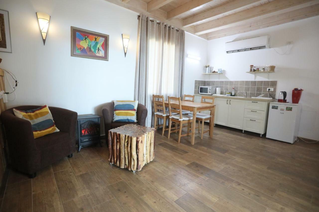 Lakeside Terrace Neot Golan Exterior foto